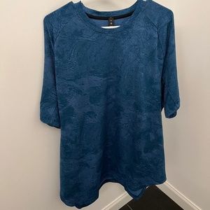 NWT XXL Lululemon Blue Drysense Shirt Sleeve